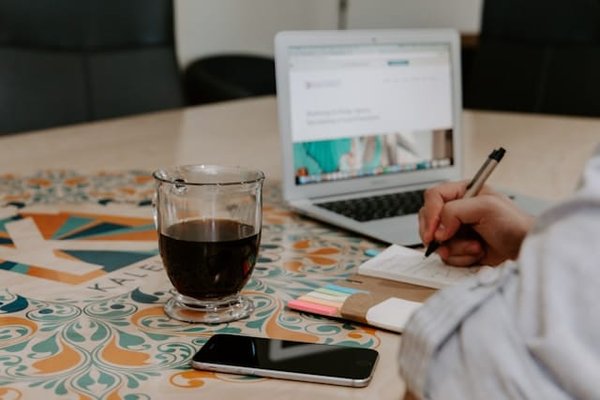 Maîtrise du Storytelling en Rédaction Web : L'Art de Captiver Votre Audience